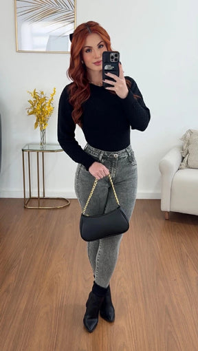 BLUSA BRENDA PRETA